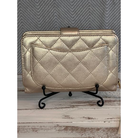 Authentic Chanel Champagne Gold Quilted Lambskin Bifold Wallet - Picture 3 of 8